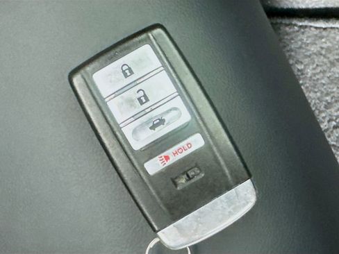 Used 2023 Acura TLX w/ Technology Package image 37