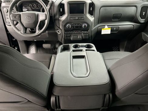 Used 2024 Chevrolet Silverado 1500 Custom Trail Boss AWD/4WD image 10