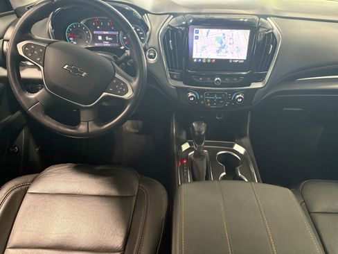 Used 2021 Chevrolet Traverse RS AWD/4WD image 15