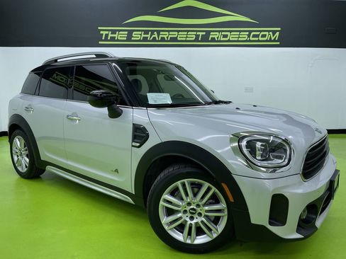 Used 2022 MINI Cooper Countryman ALL4 image 1
