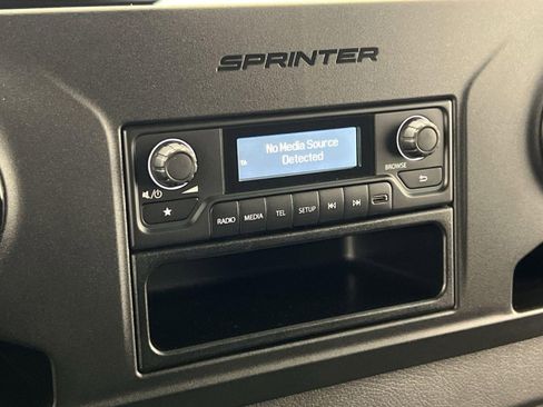 New 2025 Mercedes-Benz Sprinter 2500 image 18