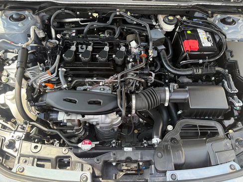 Certified 2024 Honda Civic Touring image 32