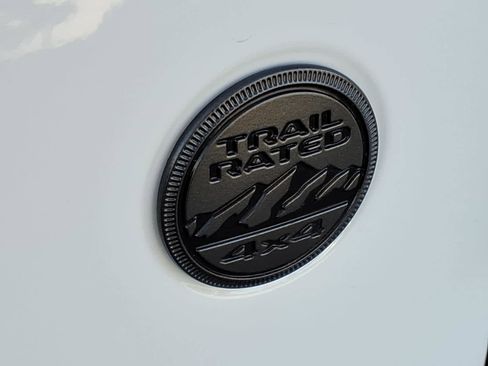 Used 2024 Jeep Wrangler Willys image 27