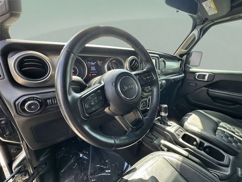 Used 2018 Jeep Wrangler Unlimited Sport S AWD/4WD image 39
