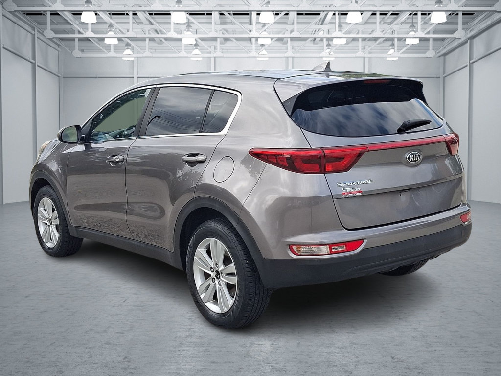 Used 2018 Kia Sportage LX AWD/4WD image 3