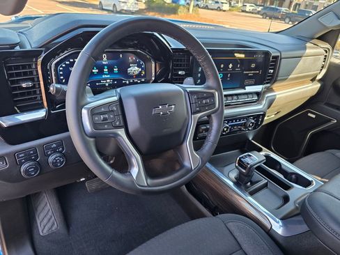 Used 2024 Chevrolet Silverado 1500 RST w/ All Star Edition Plus image 17