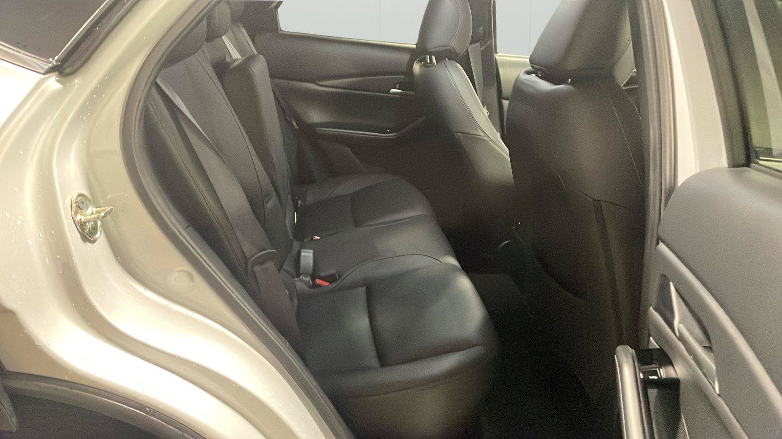 Used 2024 MAZDA CX-30 AWD 2.5 S w/ Select Sport Pkg image 13