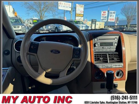 Used 2010 Ford Explorer Eddie Bauer image 11