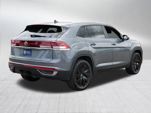 Used 2024 Volkswagen Atlas Cross Sport SE AWD/4WD image 7