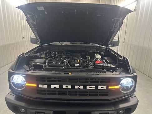 Used 2024 Ford Bronco Black Diamond image 44