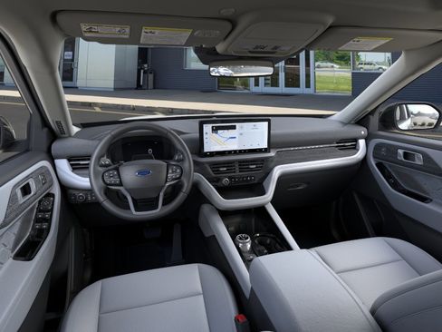 New 2026 Ford Explorer Platinum w/ LUX Leather Package AWD/4WD image 10