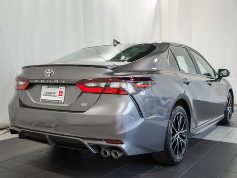 Used 2024 Toyota Camry SE w/ Cold Weather Package FWD image 4