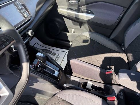 Used 2019 Nissan Kicks FWD image 13