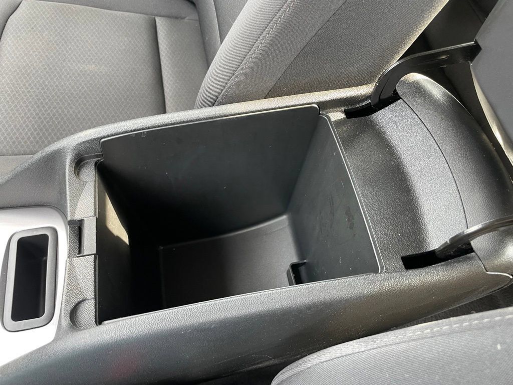 Used 2024 Chevrolet Malibu LT FWD image 38