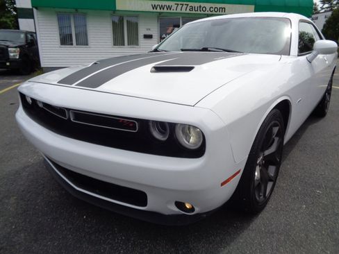 Used 2018 Dodge Challenger R/T Plus image 6