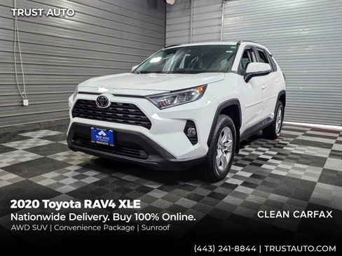 Used 2020 Toyota RAV4 XLE w/ Convenience Package image 1