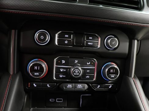 Used 2022 Chevrolet Tahoe RST w/ Luxury Package image 10