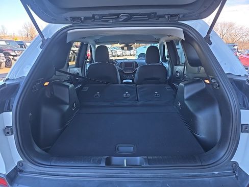 Used 2021 Jeep Cherokee Latitude image 89