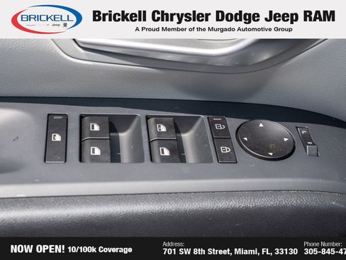 Used 2025 Hyundai Tucson SE image 25