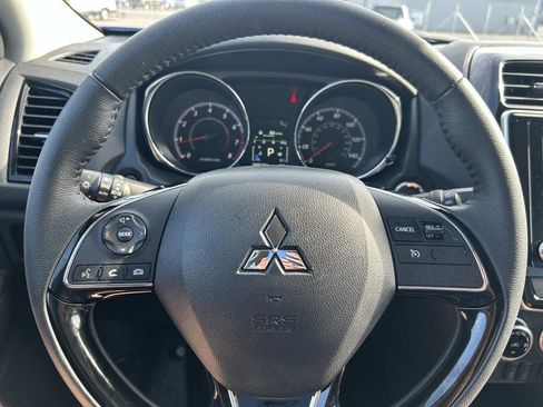 Used 2024 Mitsubishi Outlander Sport SE image 27