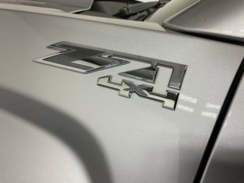 Used 2018 GMC Sierra 1500 SLT image 47