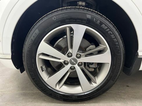 Used 2021 Genesis GV80 2.5T w/ Advanced Package 02 image 31