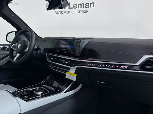 New 2026 BMW X7 xDrive40i w/ M Sport Package image 32