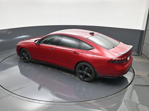 Used 2024 Honda Accord Sport image 29