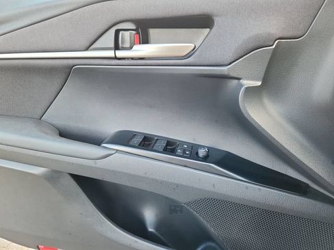 Used 2025 Toyota Camry LE FWD image 6