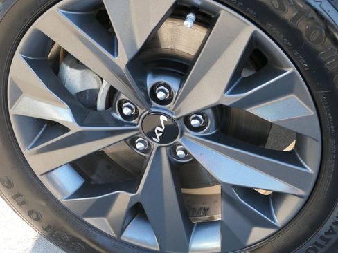 Used 2023 Kia Sportage SX Prestige image 11