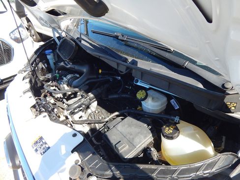 Used 2022 Ford Transit 350 XLT image 24