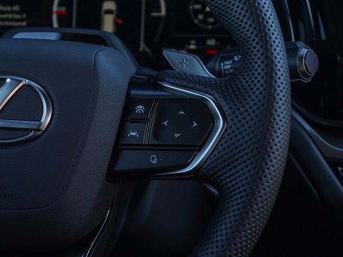 New 2026 Lexus TX 500h AWD image 18