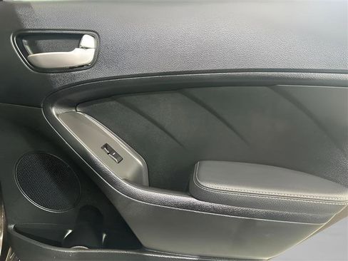 Used 2018 Kia Forte LX FWD image 18