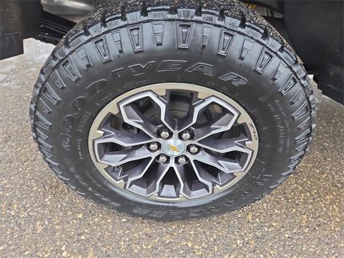 Used 2021 Chevrolet Colorado ZR2 image 21