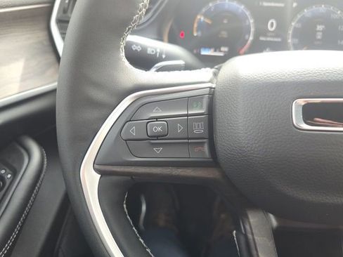 New 2026 Jeep Grand Cherokee L 4WD image 13