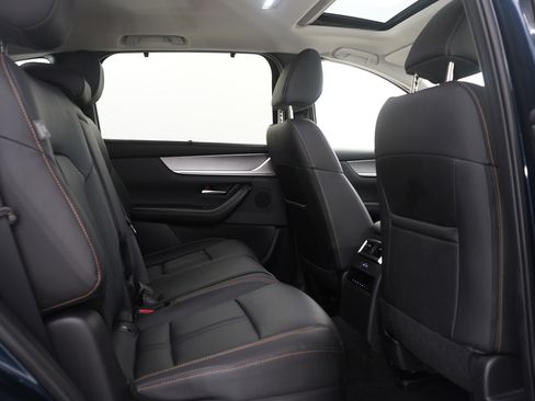 Certified 2025 MAZDA CX-90 3.3 Turbo w/ Preferred Package image 12