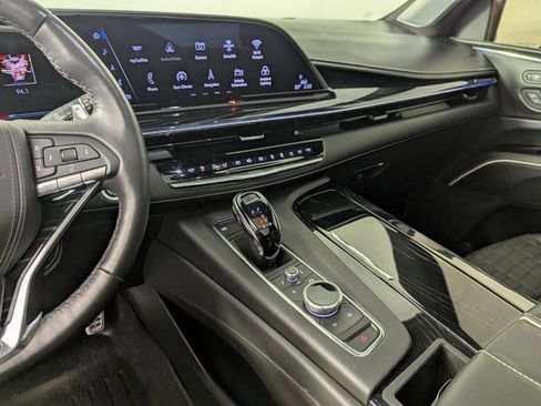 Used 2024 Cadillac Escalade V image 19