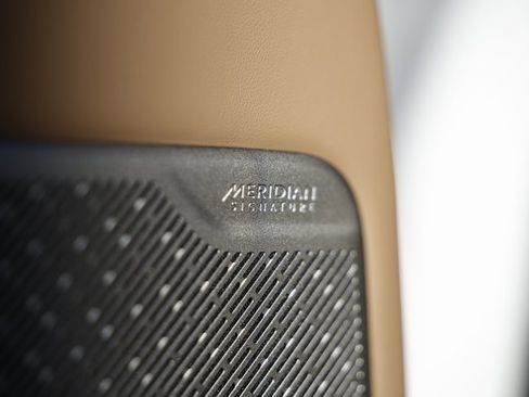 New 2025 Land Rover Range Rover Autobiography image 30