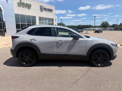 Used 2025 MAZDA CX-30 AWD 2.5 S w/ Select Sport Pkg image 2