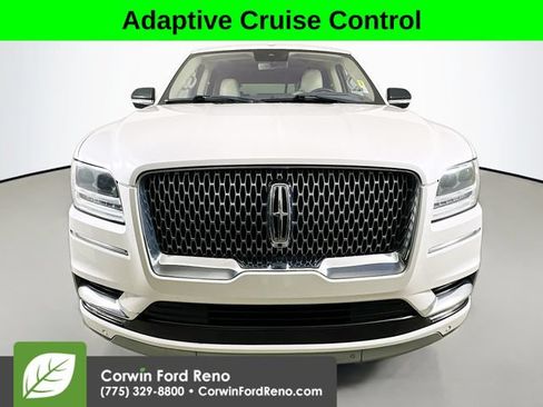Used 2019 Lincoln Navigator L Reserve AWD/4WD image 2
