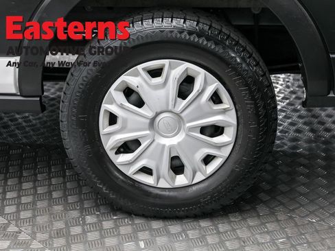 Used 2023 Ford Transit 350 XLT image 8