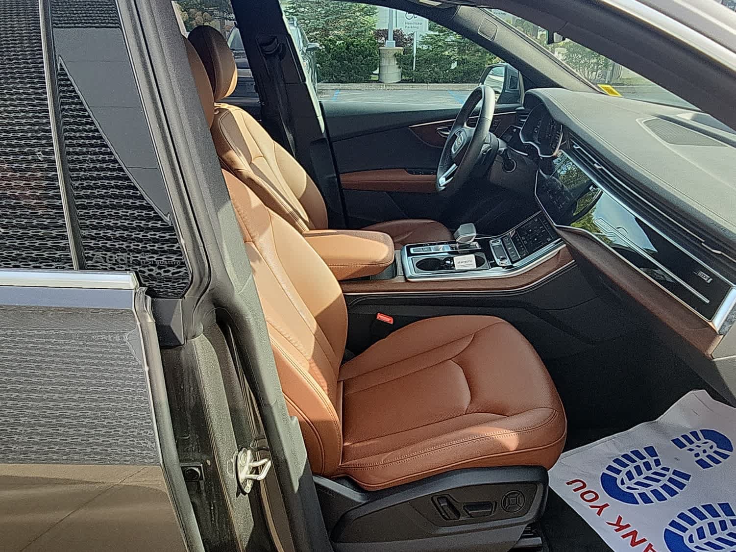 Certified 2025 Audi Q8 Premium Plus AWD/4WD image 43