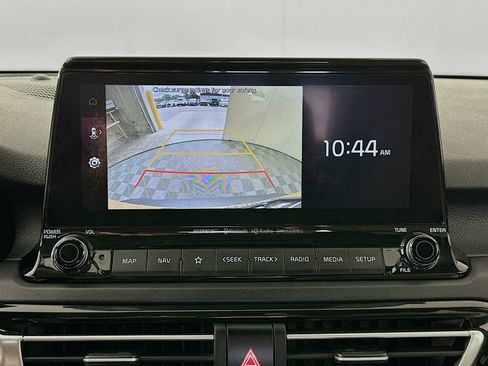 Used 2021 Kia Seltos SX w/ SX Sunroof Package AWD/4WD image 14