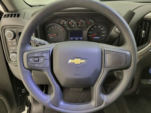 New 2025 Chevrolet Silverado 1500 Custom image 4