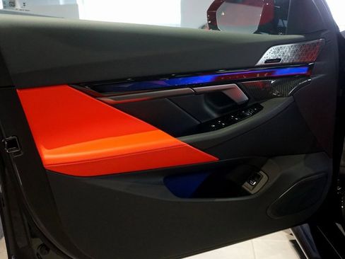 New 2026 BMW M5 Touring image 12