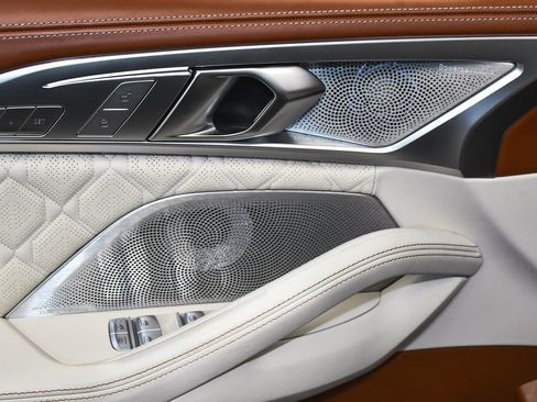 Used 2022 BMW M8 Gran Coupe xDrive Competition w/ M Carbon Exterior Package image 10