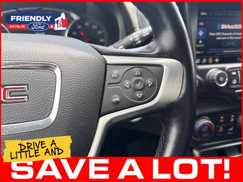 Used 2024 GMC Terrain SLT FWD image 29