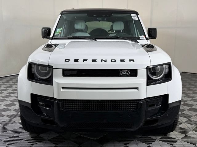 New 2026 Land Rover Defender 130 V8 AWD/4WD image 10