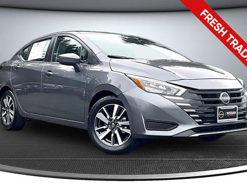 Used 2025 Nissan Versa SV w/ Trunk Package FWD image 1