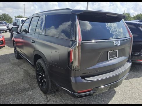 Used 2024 Cadillac Escalade Sport Platinum w/ LPO, ONYX Package AWD/4WD image 7